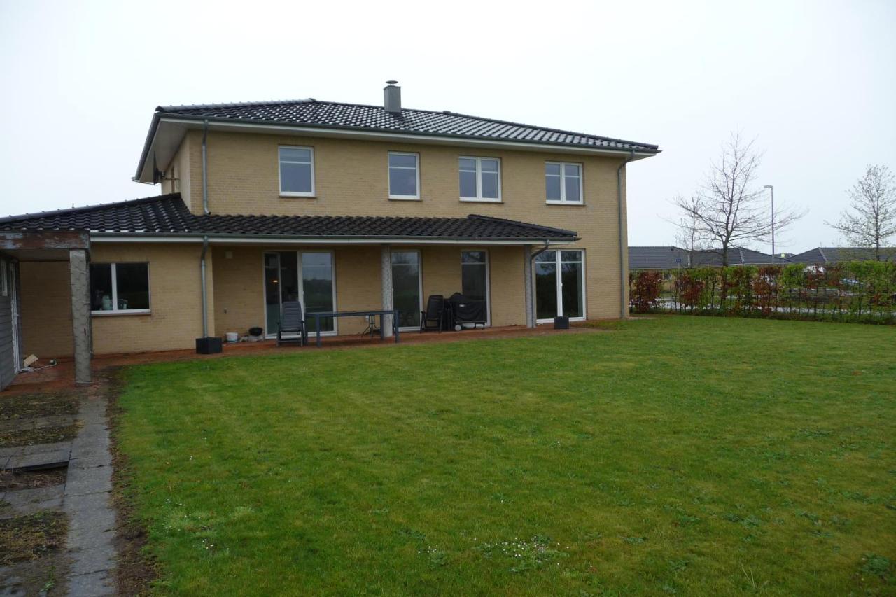 Vaerelse I Augustenborg I Stor Villa Eksteriør bilde